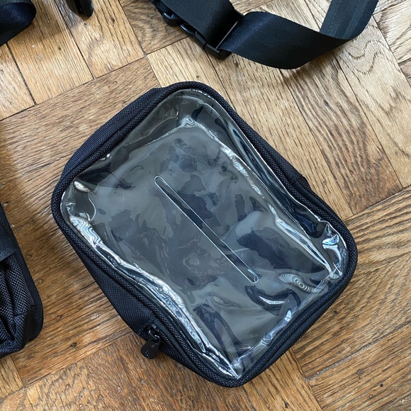 My Body Buddy Mykitco Wearable Makeup Bag - Picture 4 of 12